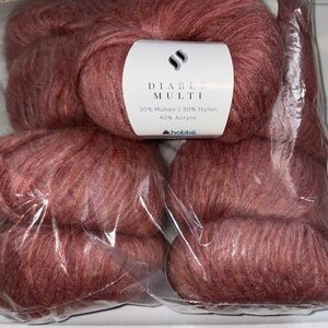 Hobbii Diablo Multi Yarn in Rose